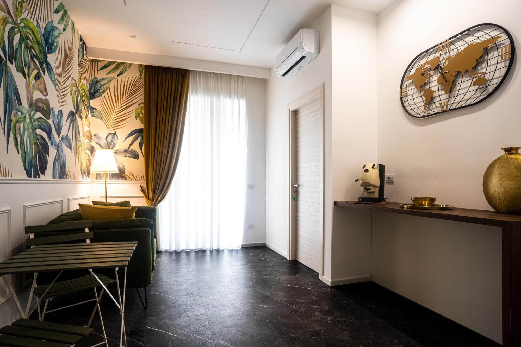 La Grande Bellezza Bed & Breakfast Наполи Екстериор снимка