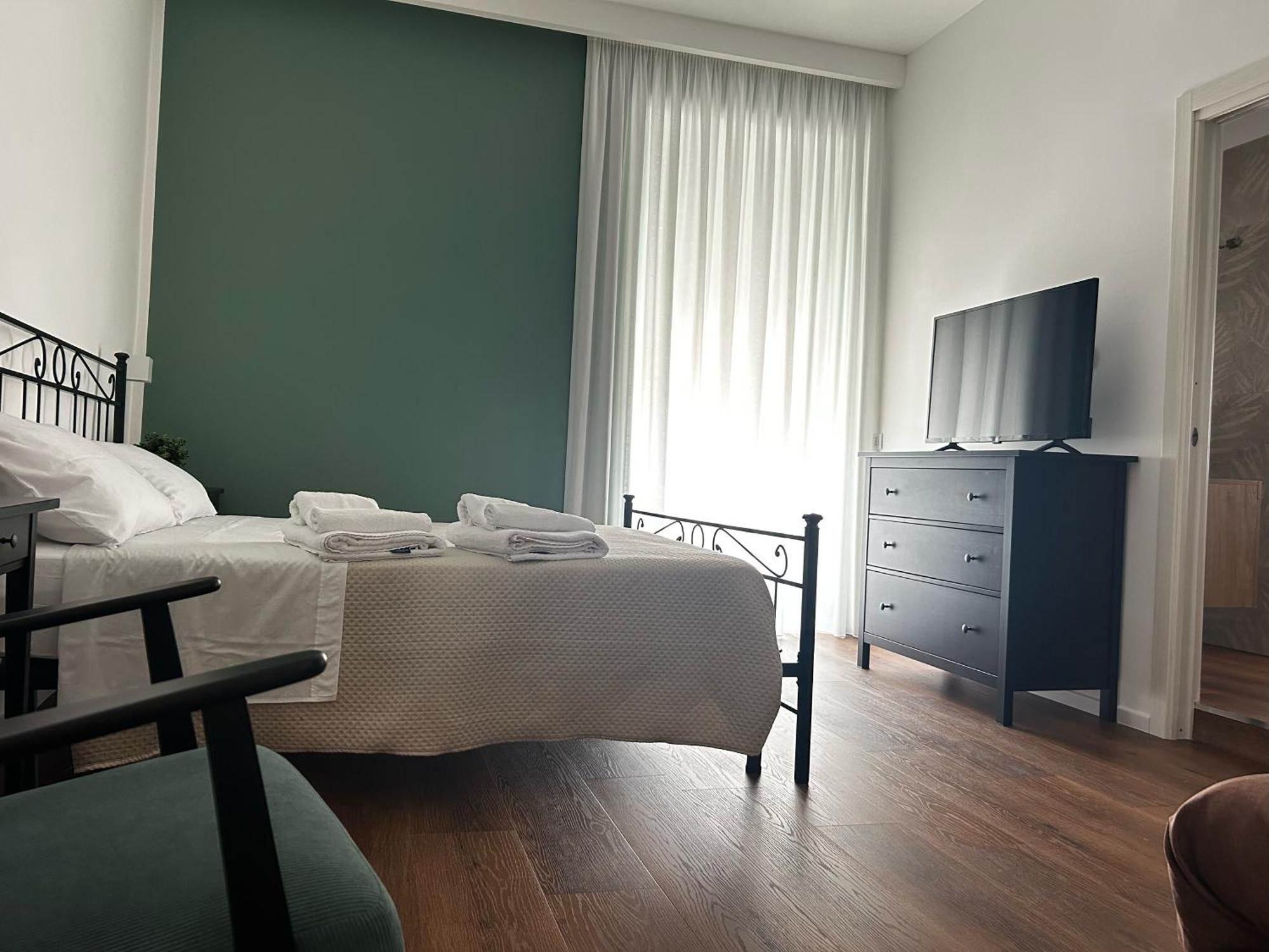 La Grande Bellezza Bed & Breakfast Наполи Екстериор снимка