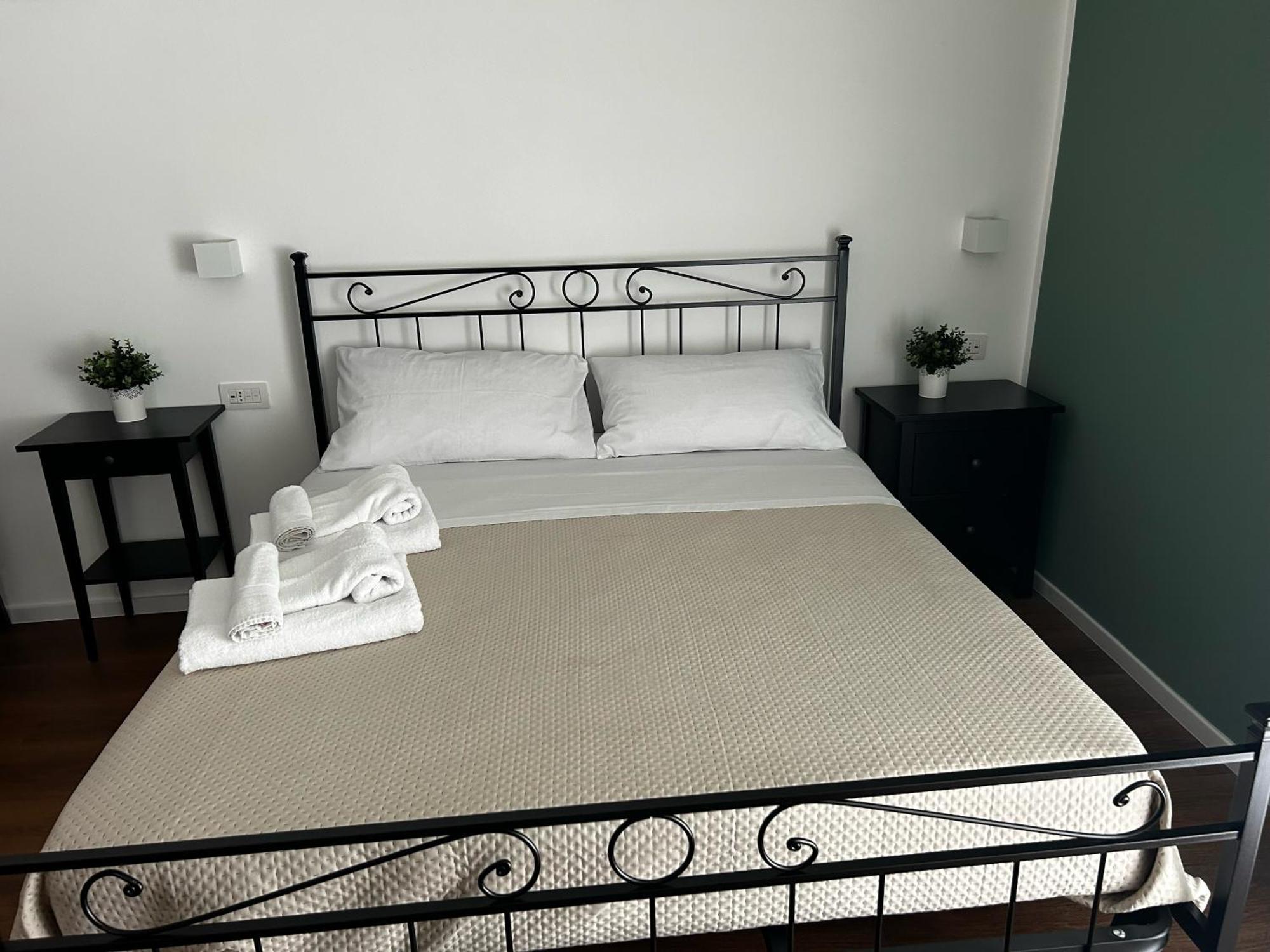 La Grande Bellezza Bed & Breakfast Наполи Екстериор снимка